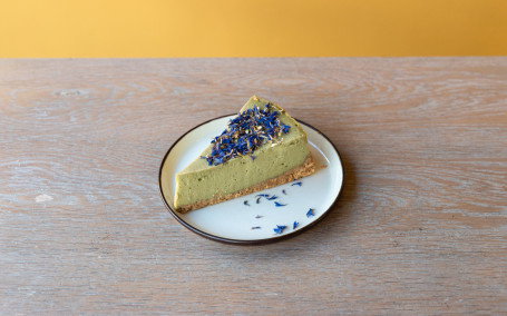 Vegan Matcha Cheesecake