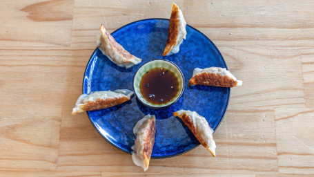 Buta Gyoza (6 Pieces)