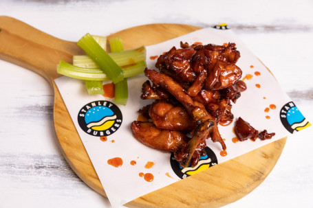 Buffalo Chicken Ribs, Ranch Sauce Celery