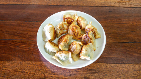 Pork Dumpling (12 Pieces)