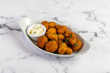 Breaded Garlic Mushrooms With Mayonnaise