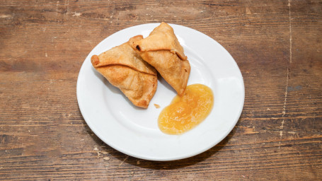 2 Samosas With Mango Chutney