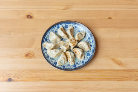 Pan Fried Vegetable Dumpling (12 Pieces)