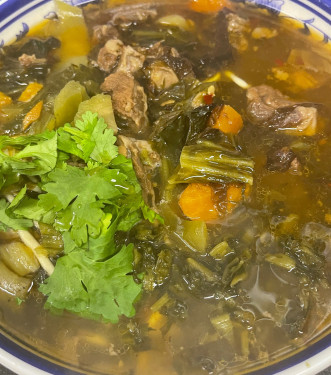 N16:Pickled Peppers Noodle Soup With Braised Brisket