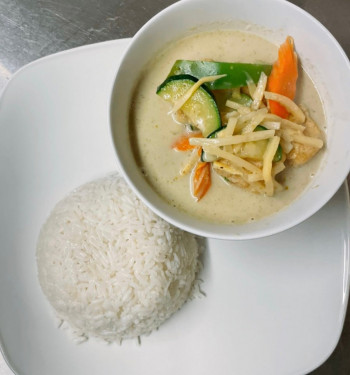 Gaeng Morragode Green Curry (Spicy)