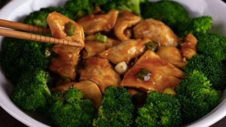 Chicken With Broccoli Jiè Lán Jī Piàn