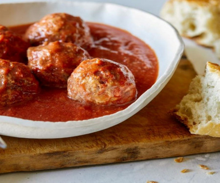 Meatballs In Napolitano Sauce