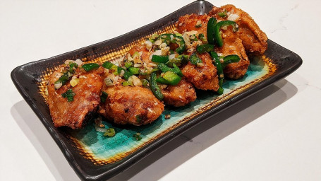 Salt Pepper Chicken Wings (6 Pieces)