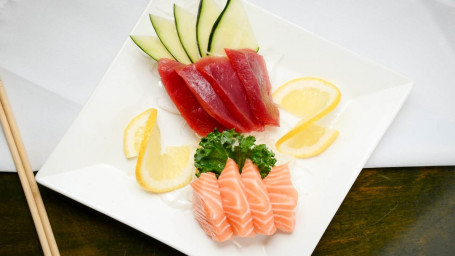 Tuna Sashimi (8 Pieces)