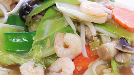 C24.Shrimp W.chinese Vegetable