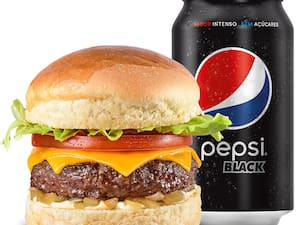 Combo Hamburguer Salad Pepsi Black