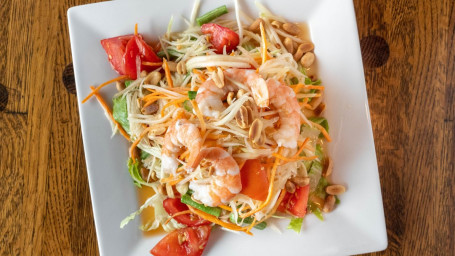 Green Papaya Salad (Thai Style)