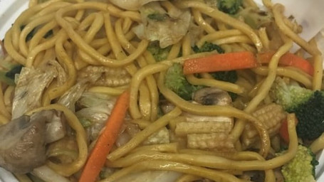 44. Legumes Lo Mein