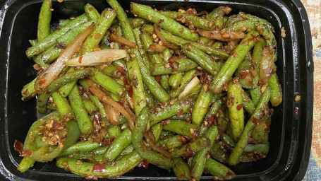 String Beans With Chili Sauce With Pork