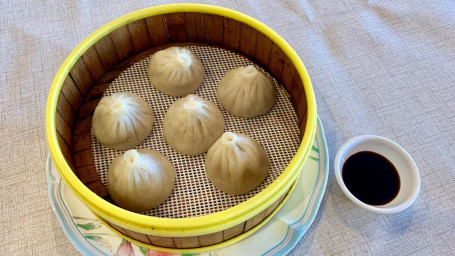 Shanghai Soup Dumplings (Xiao Long Bao) Xiǎo Lóng Bāo