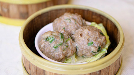 A5. Beef Ball With Dried Citrus Peel Chén Pí Niú Ròu Qiú