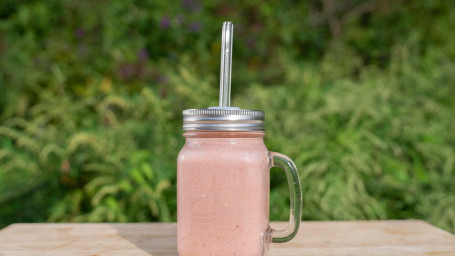 Strawberry Date Smoothie