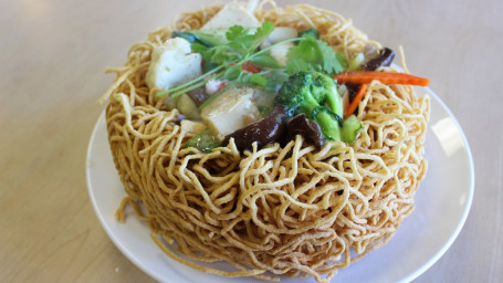 R9. Crispy Chow Mein