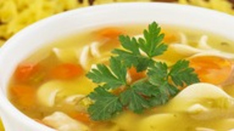 22. Sopa De Macarrão Com Frango