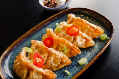 Deep Fried Thai Vegetable Gyoza (V)