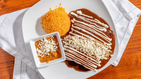 Jantar Enchiladas De Mole