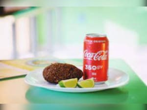 Kibe Com Requeijão Coca Lata