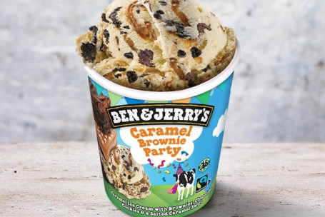Ben Jerry’s Ice Cream Caramel Brownie Party. 1026 Kcal, Serves 4-5