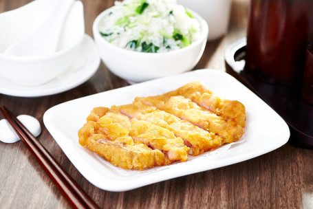 Pái Gǔ Cài Fàn Deep-Fried Pork Ribs With Vegetable Rice