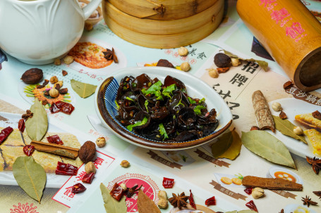 Liáng Bàn Xiǎo Mù Ěr Cold Stirred Black Fungus