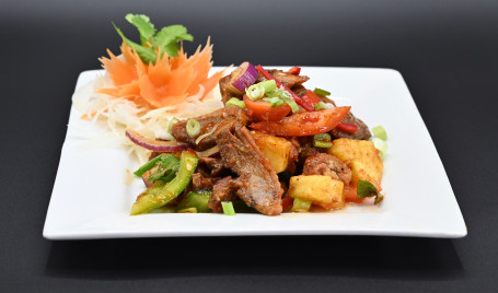 D 23 Crispy Duck Salad (Yum Ped Grop) (Medium Spice)