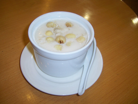 Xìng Zhī Lián Zi Dùn Xuě Ěr Dòng Lotus Seeds With Snow Fungus In Almond Soup Cold
