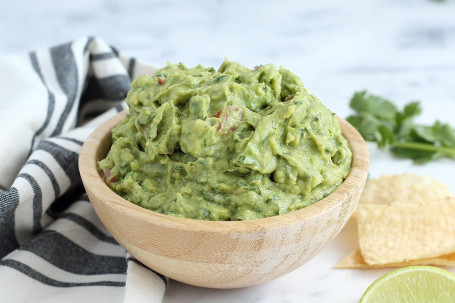 Fresh Guacamole With Salsa Mix And Air-Fried Fries (Large) Qì Zhà Shǔ Piàn Pèi Mò Xī Gē Mā Bǎo Jiàng