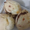 Pao De Queijo Recheado Com Carne De Sol