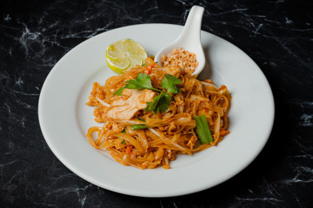 Kids Pad Thai Dek (N)