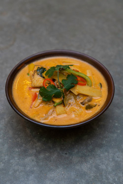Vegan Red Coconut Curry