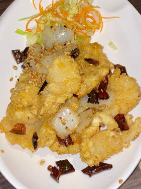Huǒ Bào Yú Liǔ Deep-Fried Spicy Cod Fillet (Medium Hot)