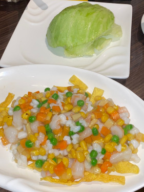 Hǎi Xiān Shēng Cài Bāo Seafood Lettuce Wrap