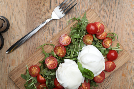 Burrata Antipasto (Veg)