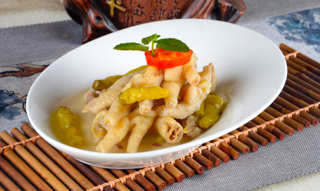 Pickled Chicken Trotters Pào Jiāo Fèng Zhǎo #027