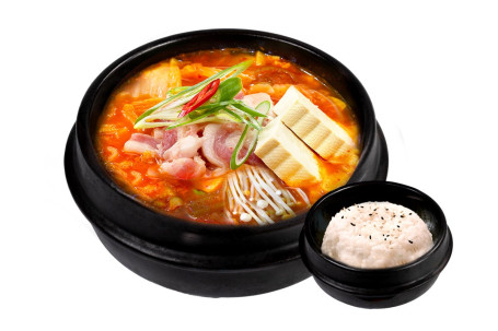 Zhū Ròu Pào Cài Tāng （Gēn Pèi Bái Fàn） Kimchi Stew (With Rice)