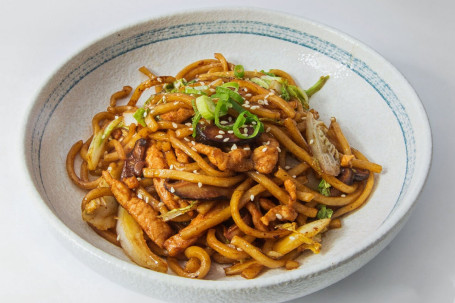 Stir-Fried Noodles In Shanghai Style Shàng Hǎi Cū Chǎo