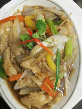 44. Pad Nam Man Hoy (Stir-Fried With Oyster Sauce)