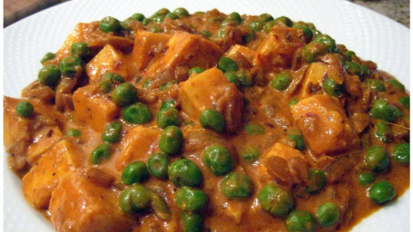 60. Mattar Paneer