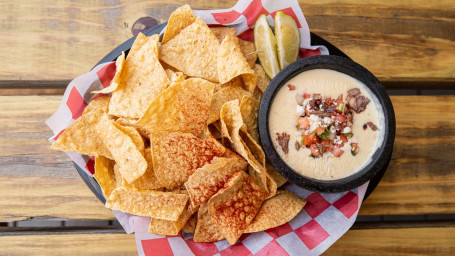 Chips Brisket Queso