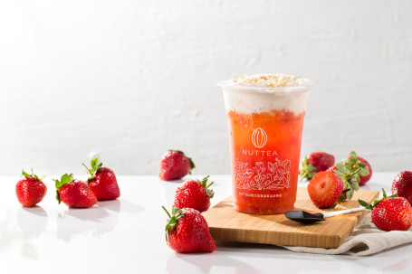Shì Duō Pí Lí Chá Cǎo Méi Jiān Guǒ Nǎi Gài Strawberry Tea With Strawberry Nut Cream