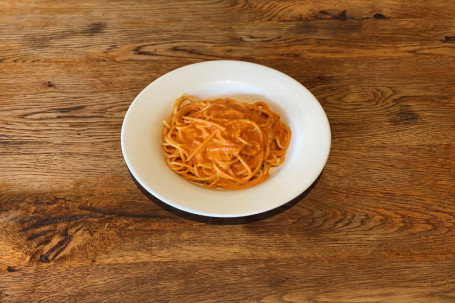 Spaghetti In Salsa Aurora