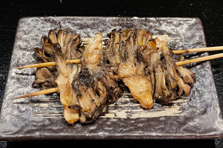 Yán Shāo Wǔ Rōng Gū Maitake Mushroom