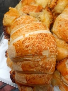 Croissant De Presunto E Queijo (1 Unidade).