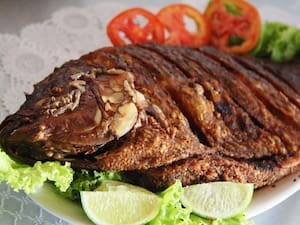 Peixe Frito Com Espinhas (1 A 2 Pessoas)