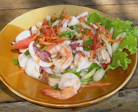 Salada De Frutos Do Mar